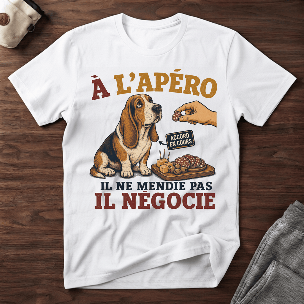 À l'apéro il ne mendie pas - T-Shirt