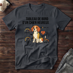 Tableaux de bord d'un chien heureux - T-Shirt