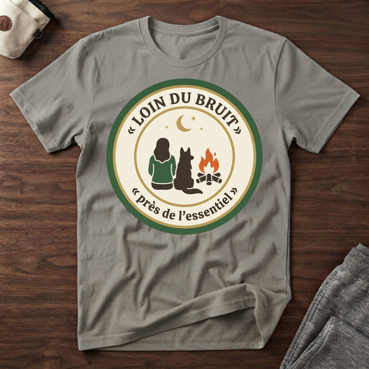 T-Shirt — Loin du bruit, près de l'essentiel