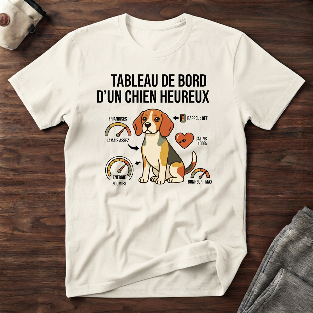 Tableaux de bord d'un chien heureux - T-Shirt